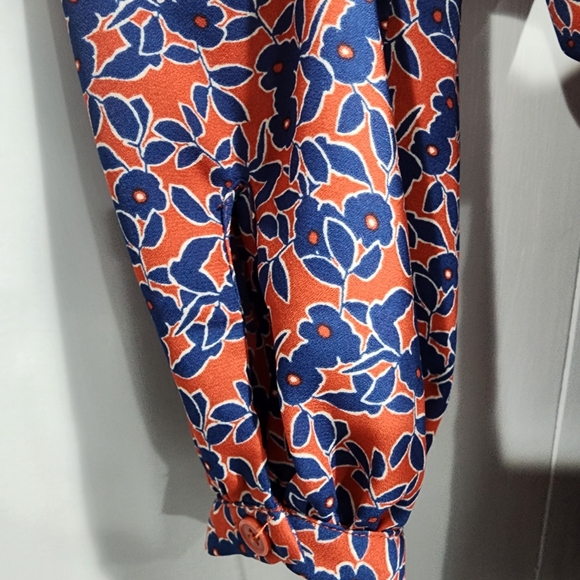 Banana Republic Floral Blouse Small - Picture 2 of 5